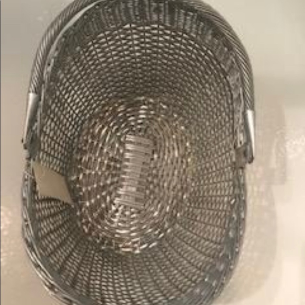 New Aluminum Metal Weaved BASKET - Picture 1 of 1